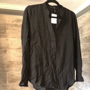 Black linen like button down top